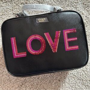Victoria's Secret LOVE Jetsetter